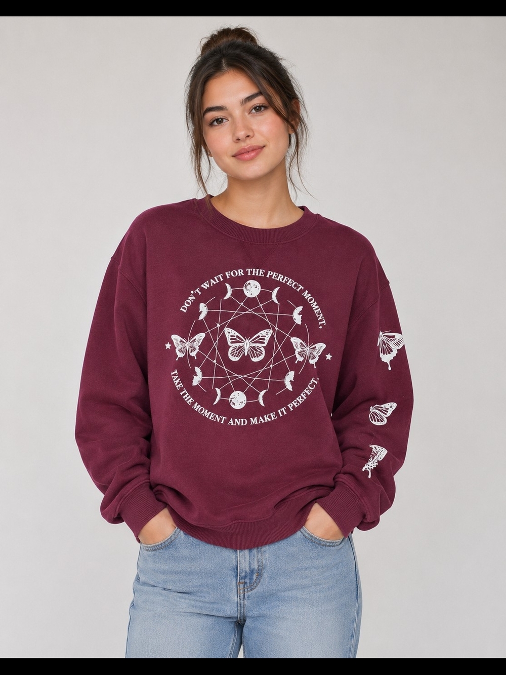 SWS Active Boyfriend Crew Women’s Size S Burgundy Butterfly Moon Graphic